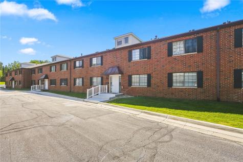428 29th St Drive Cedar Rapids IA 52403