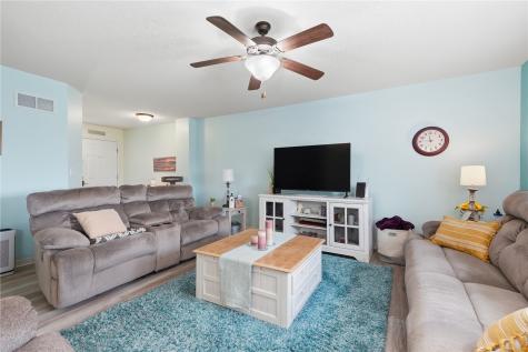 6205 Muirfield Drive SW Cedar Rapids IA 52404