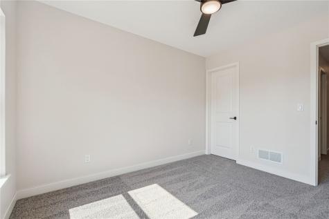 6942 Hackberry Loop Cedar Rapids IA 52403