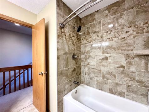 5062 Foxtail Court Marion IA 52302