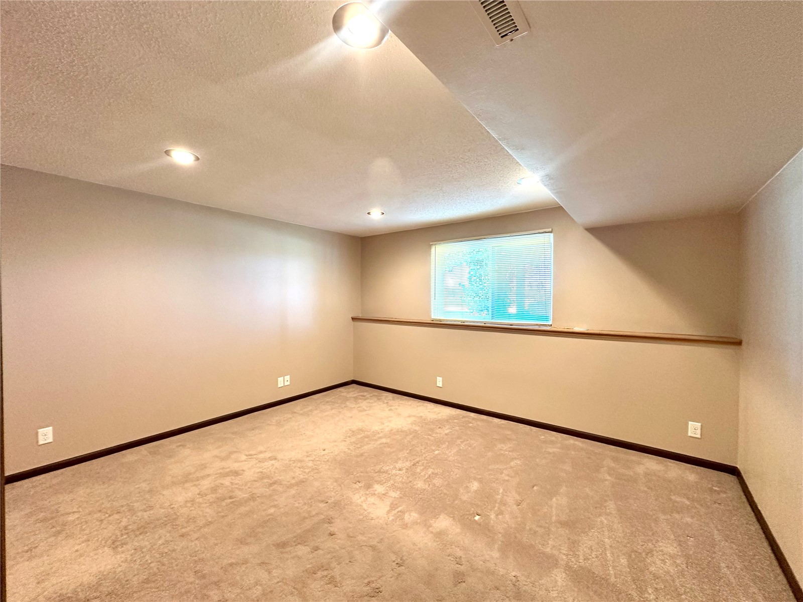 5062 Foxtail Court Marion IA 52302