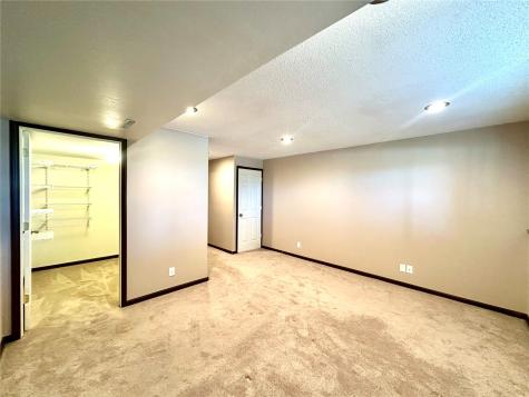 5062 Foxtail Court Marion IA 52302