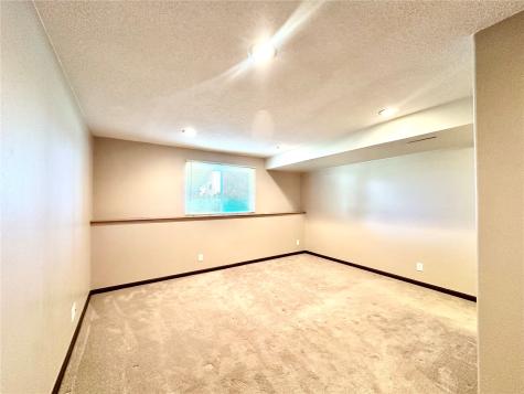 5062 Foxtail Court Marion IA 52302