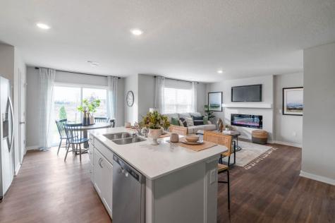 2431 Chloe Lane Hiawatha IA 52233