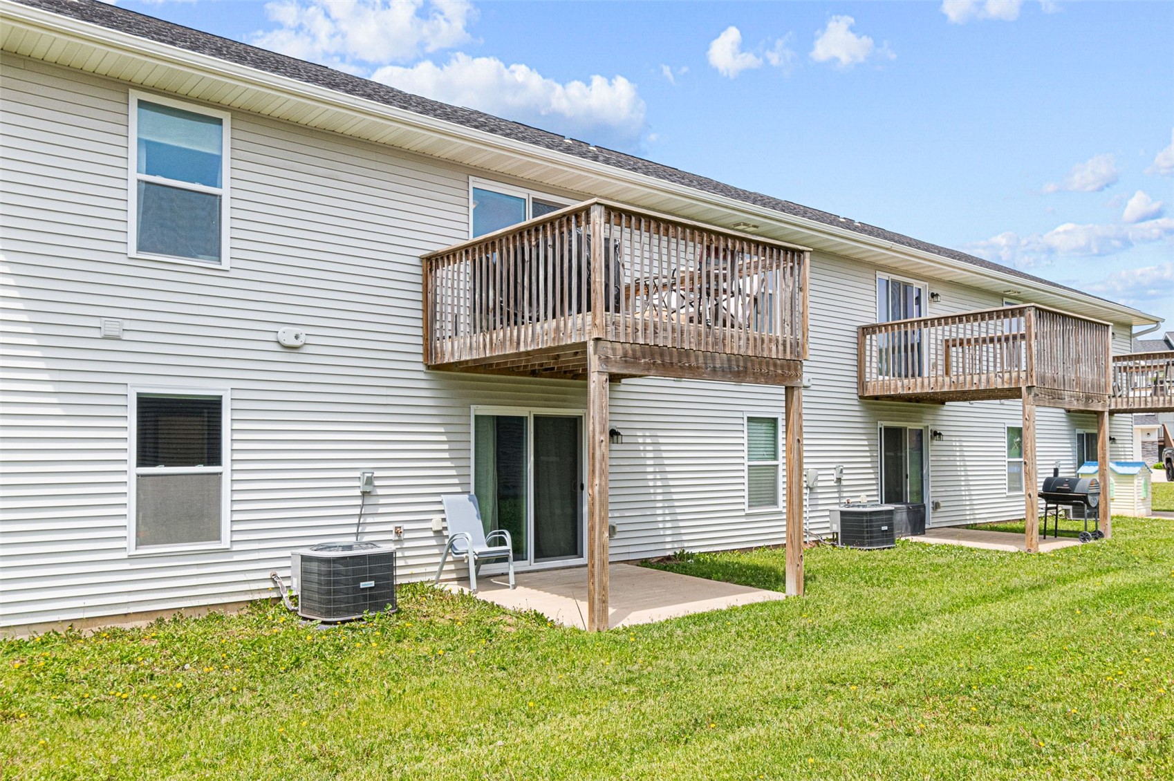 347 Cypress Court Solon IA 52333
