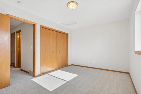 2680 Pheasant Ridge Court Marion IA 52302