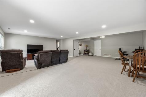 1041 Dubs Drive Iowa City IA 52246