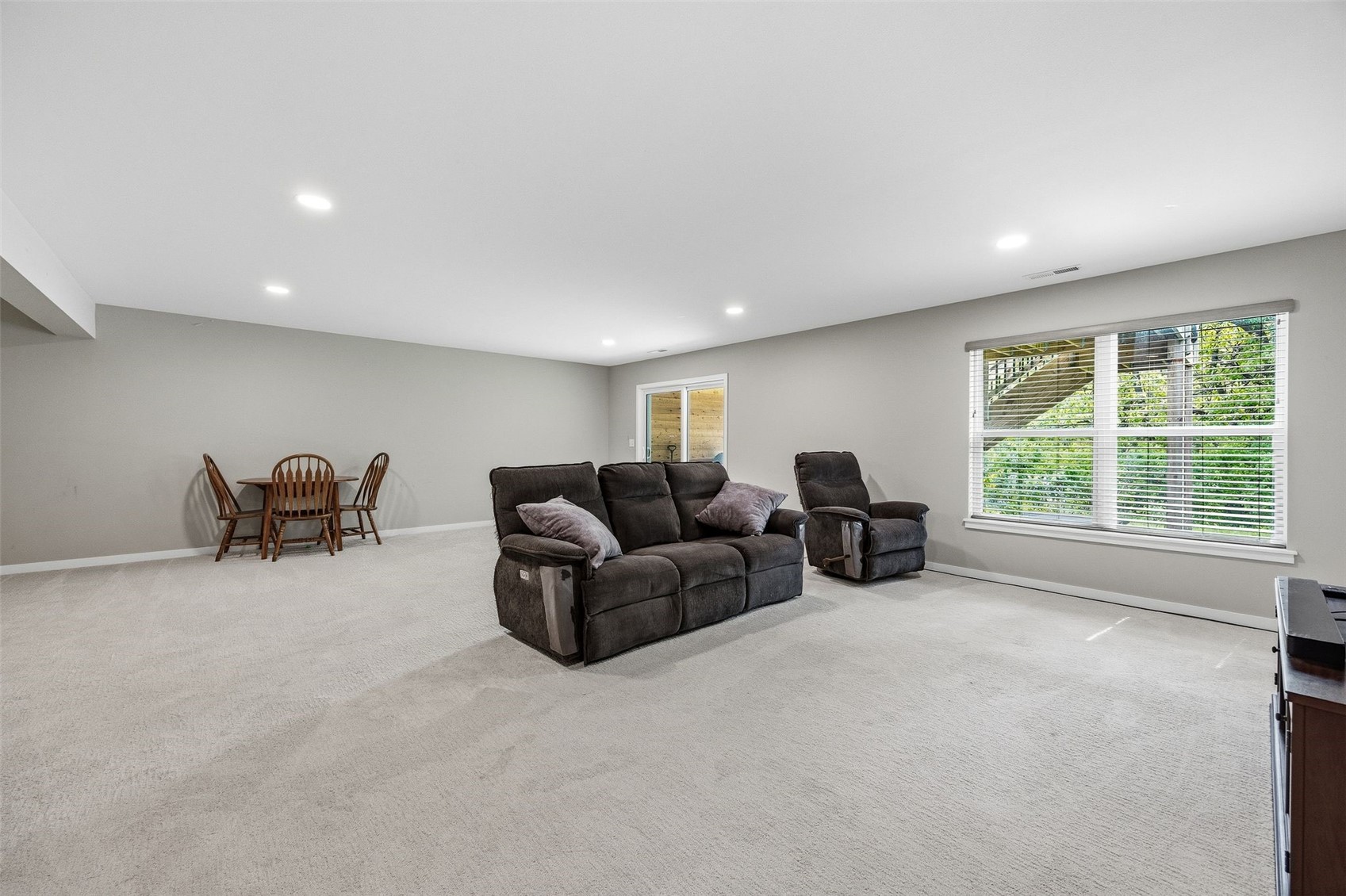 1041 Dubs Drive Iowa City IA 52246