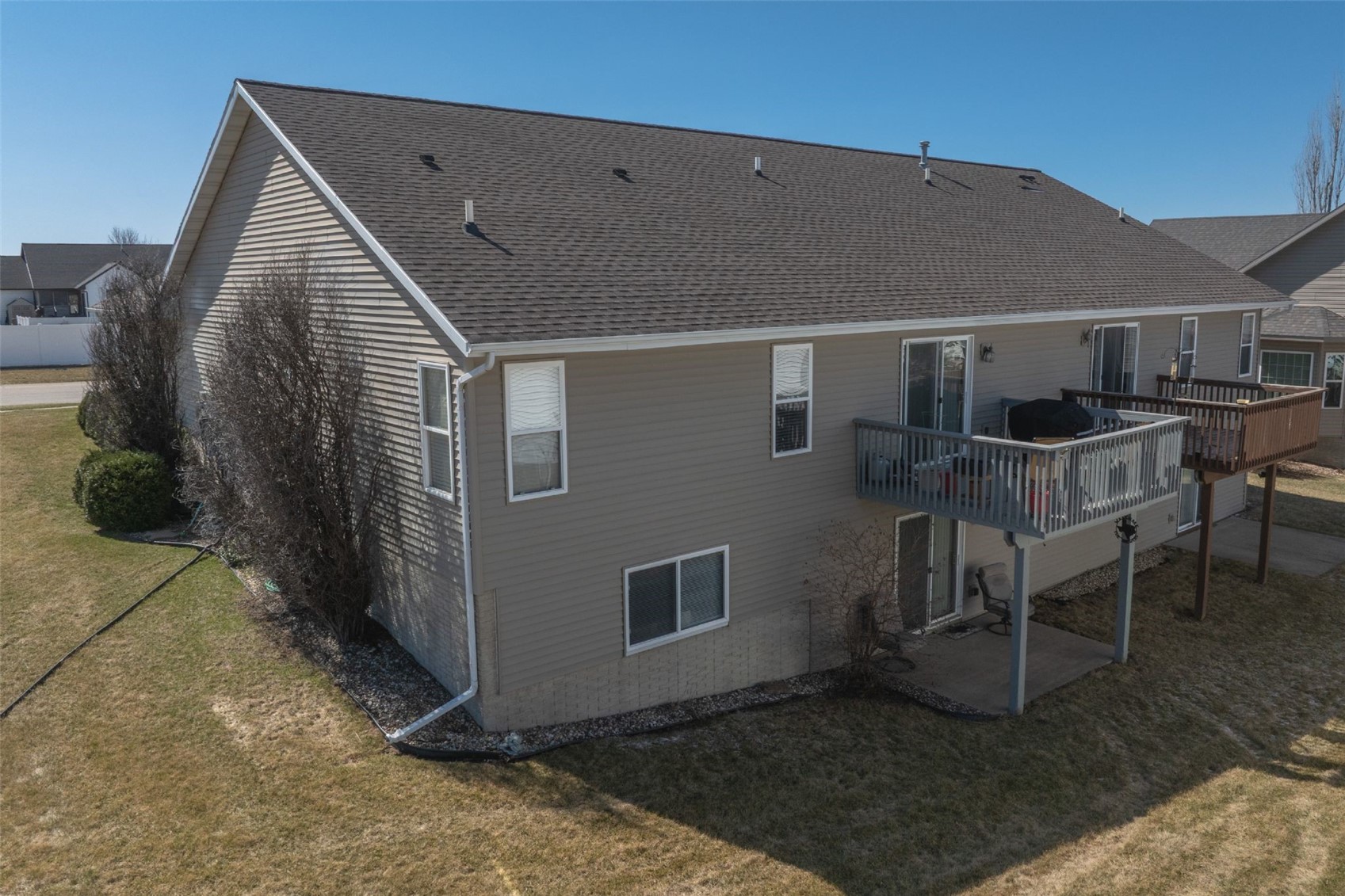 720 Hillview Drive Fairfax IA 52228