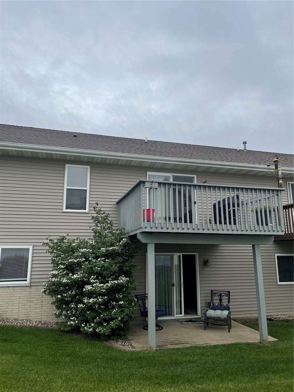 720 Hillview Drive Fairfax IA 52228