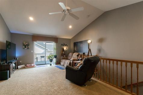 720 Hillview Drive Fairfax IA 52228