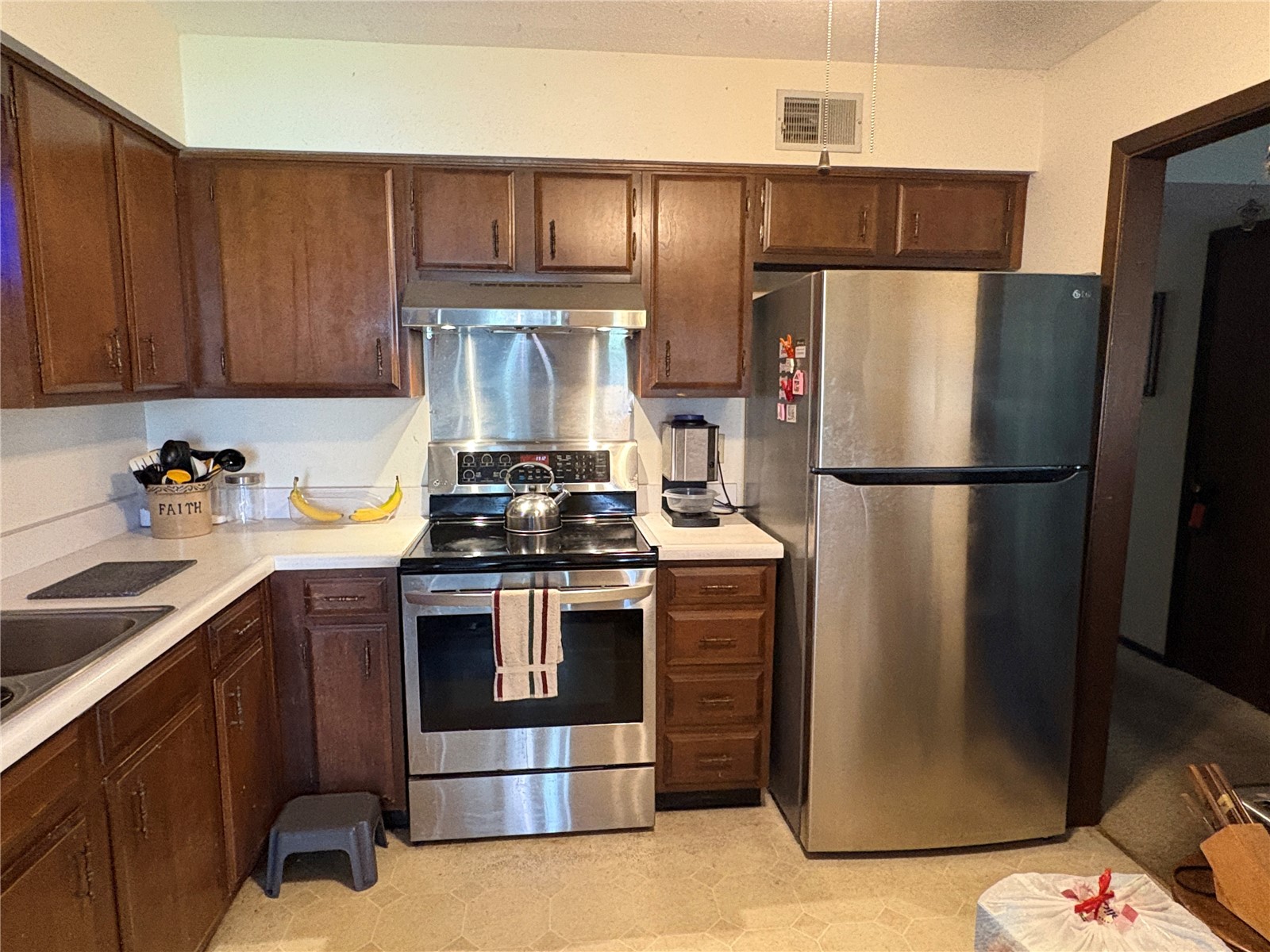 839 Kerry Lane SE Cedar Rapids IA 52403