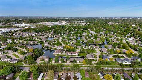 1628 Baldwin Lane Iowa City IA 52240