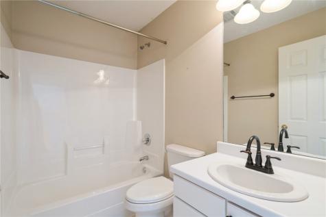 3808 Water Point Court SW Cedar Rapids IA 52404