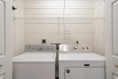 3808 Water Point Court SW Cedar Rapids IA 52404