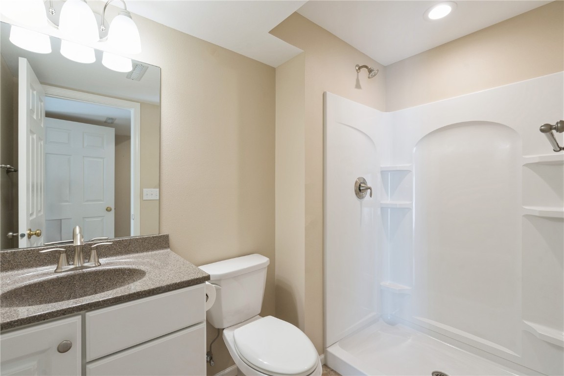 3808 Water Point Court SW Cedar Rapids IA 52404