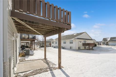 3808 Water Point Court SW Cedar Rapids IA 52404