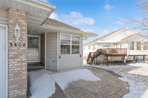 3808 Water Point Court SW Cedar Rapids IA 52404