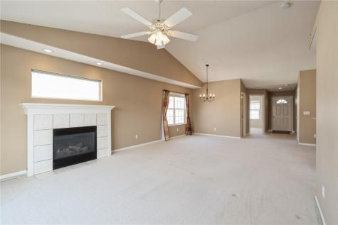 3808 Water Point Court SW Cedar Rapids IA 52404
