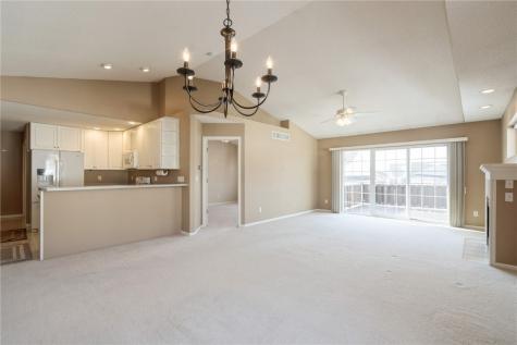 3808 Water Point Court SW Cedar Rapids IA 52404