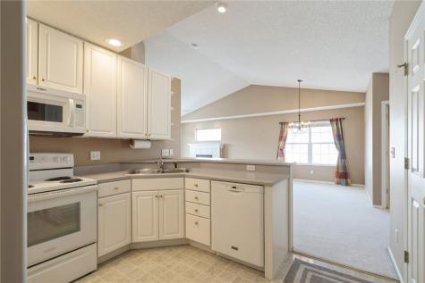 3808 Water Point Court SW Cedar Rapids IA 52404