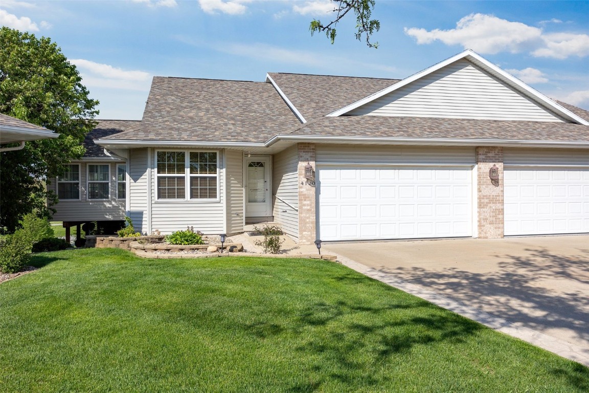 4120 Water Point Court Cedar Rapids IA 52404