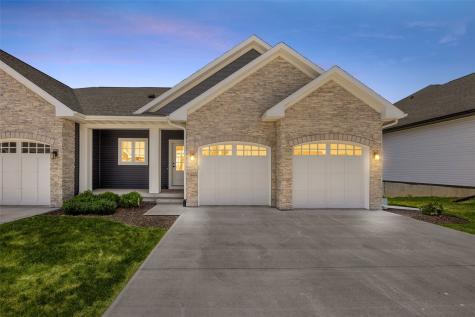 2886 Crimson Lane Coralville IA 52241