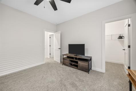 2886 Crimson Lane Coralville IA 52241