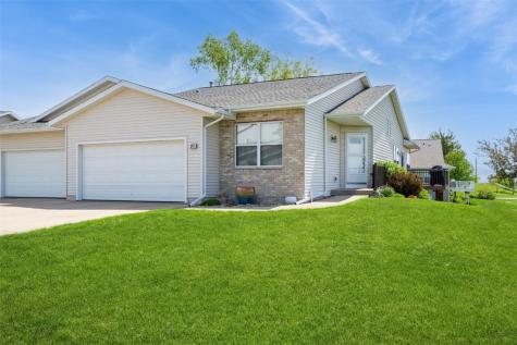 397 Antler Court Marion IA 52302