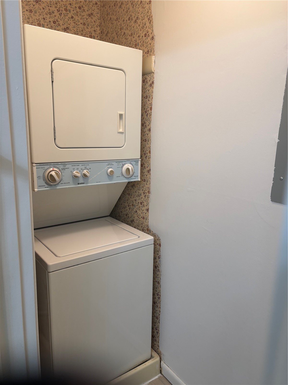 130 Thompson Drive SE Cedar Rapids IA 52403