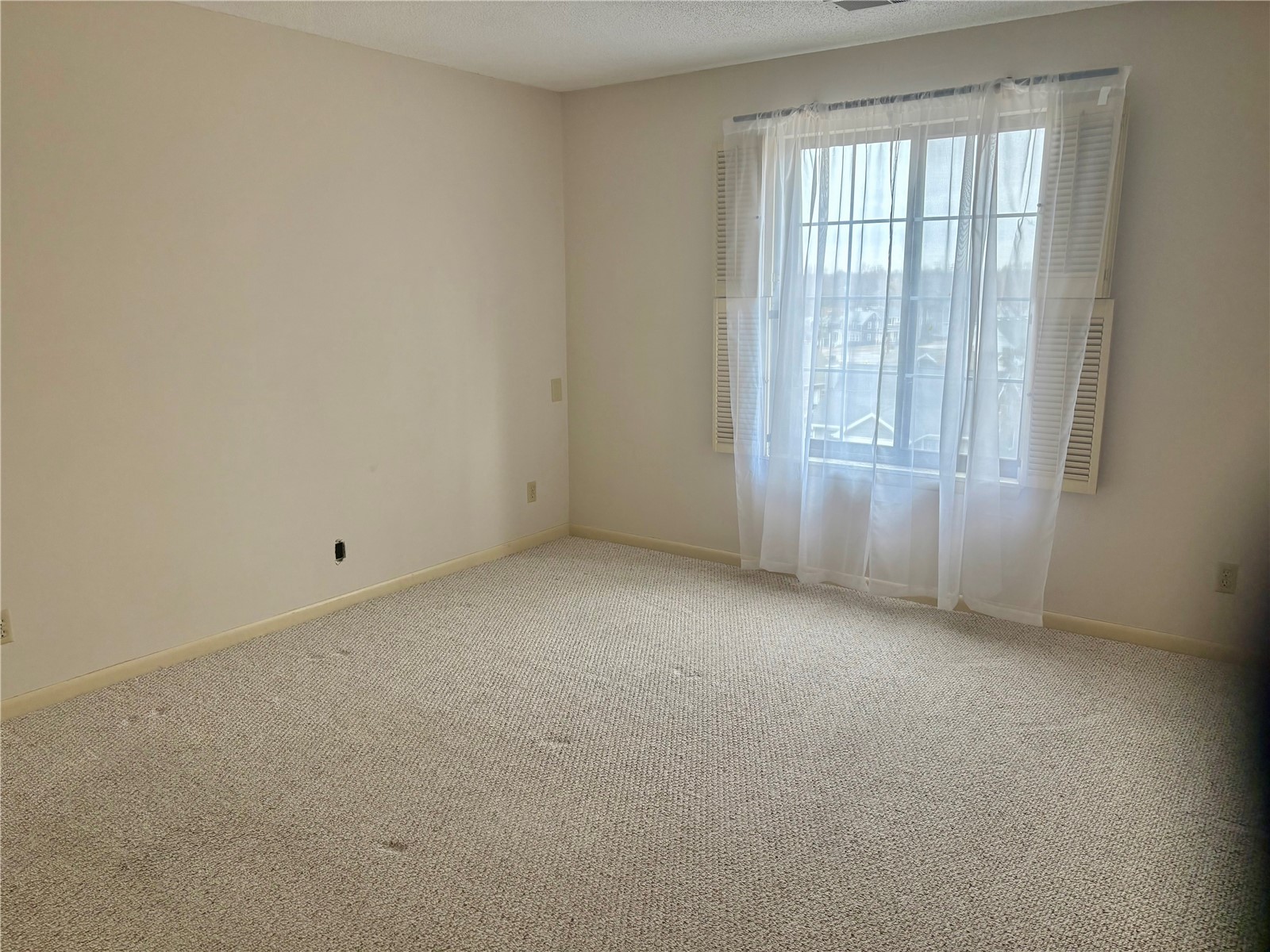 130 Thompson Drive SE Cedar Rapids IA 52403