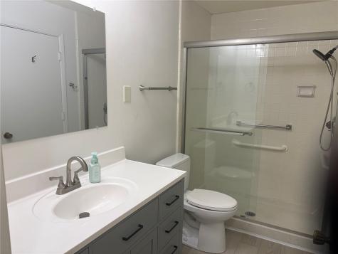 130 Thompson Drive SE Cedar Rapids IA 52403