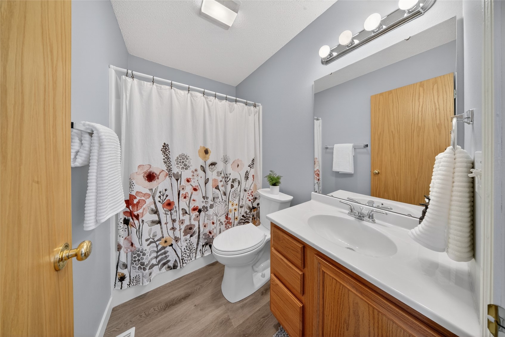 1652 Greens Way Court NE Cedar Rapids IA 52402