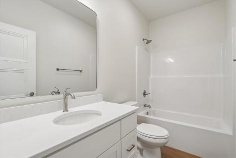 1026 Highland Trail Solon IA 52333