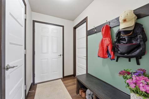 617 Dakota Avenue Tiffin IA 52340