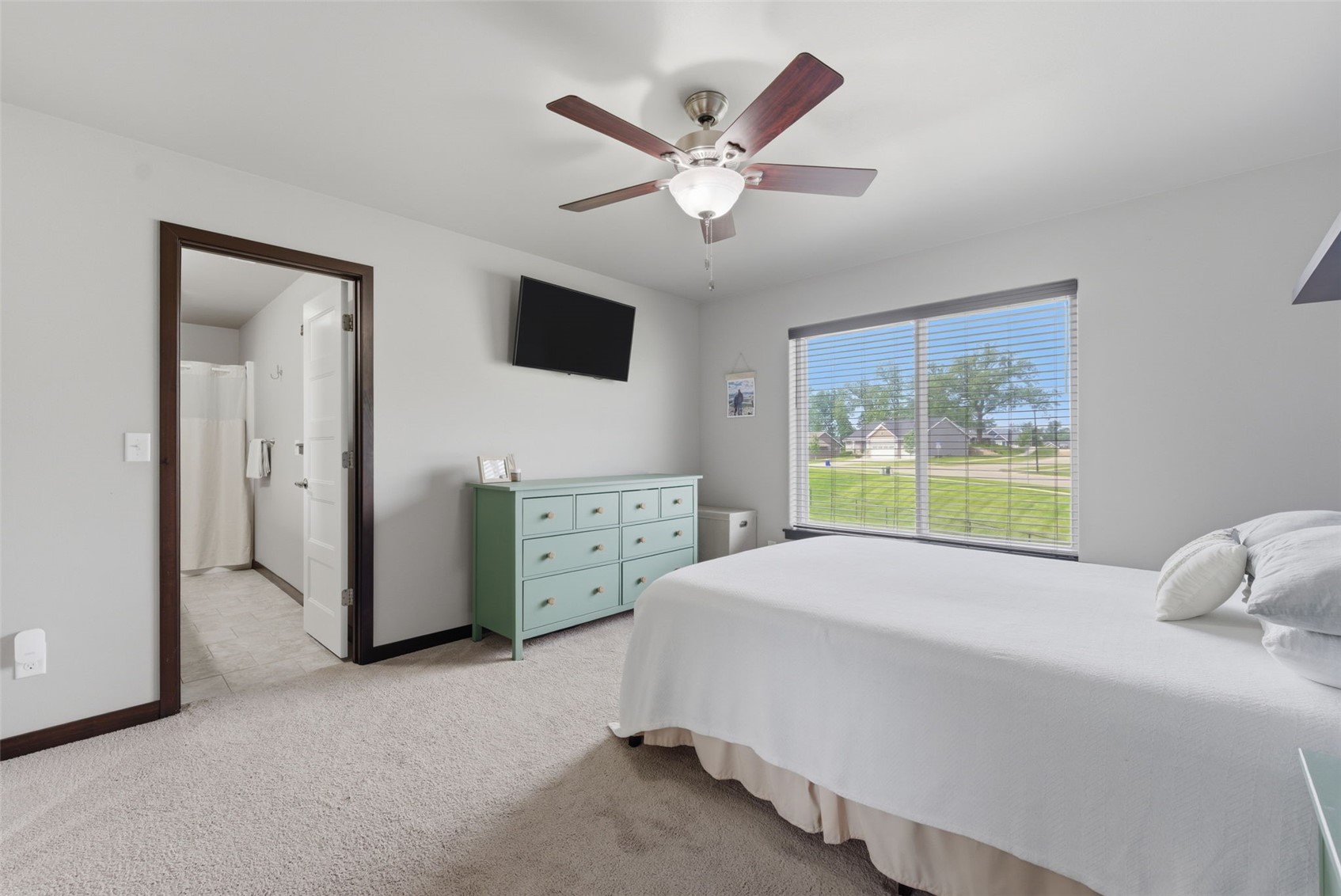 617 Dakota Avenue Tiffin IA 52340