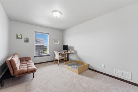 617 Dakota Avenue Tiffin IA 52340