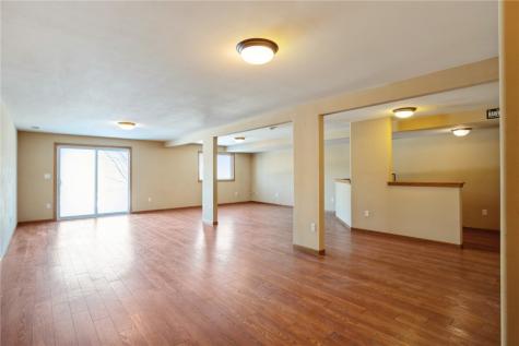 4134 31st Avenue SW Cedar Rapids IA 52404