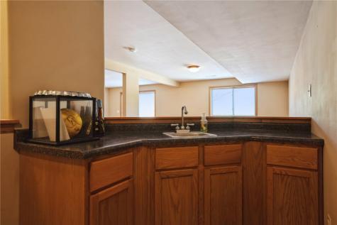 4134 31st Avenue SW Cedar Rapids IA 52404