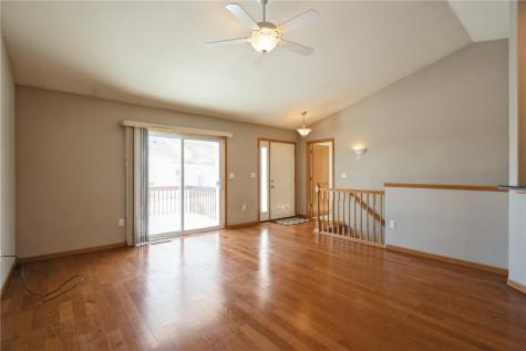 4134 31st Avenue SW Cedar Rapids IA 52404