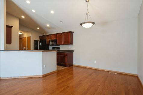 4134 31st Avenue SW Cedar Rapids IA 52404