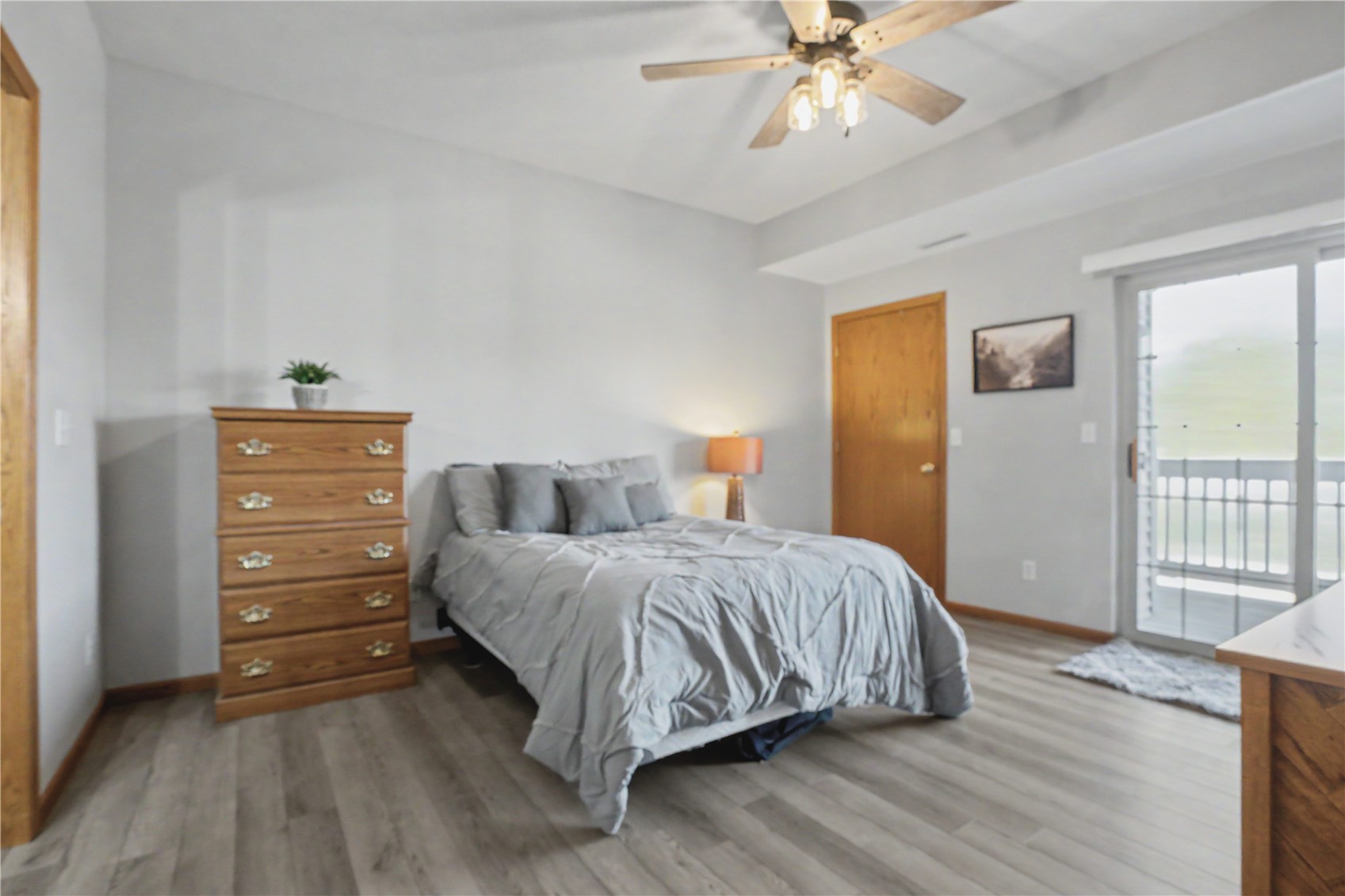 250 Cimarron Drive Hiawatha IA 52233