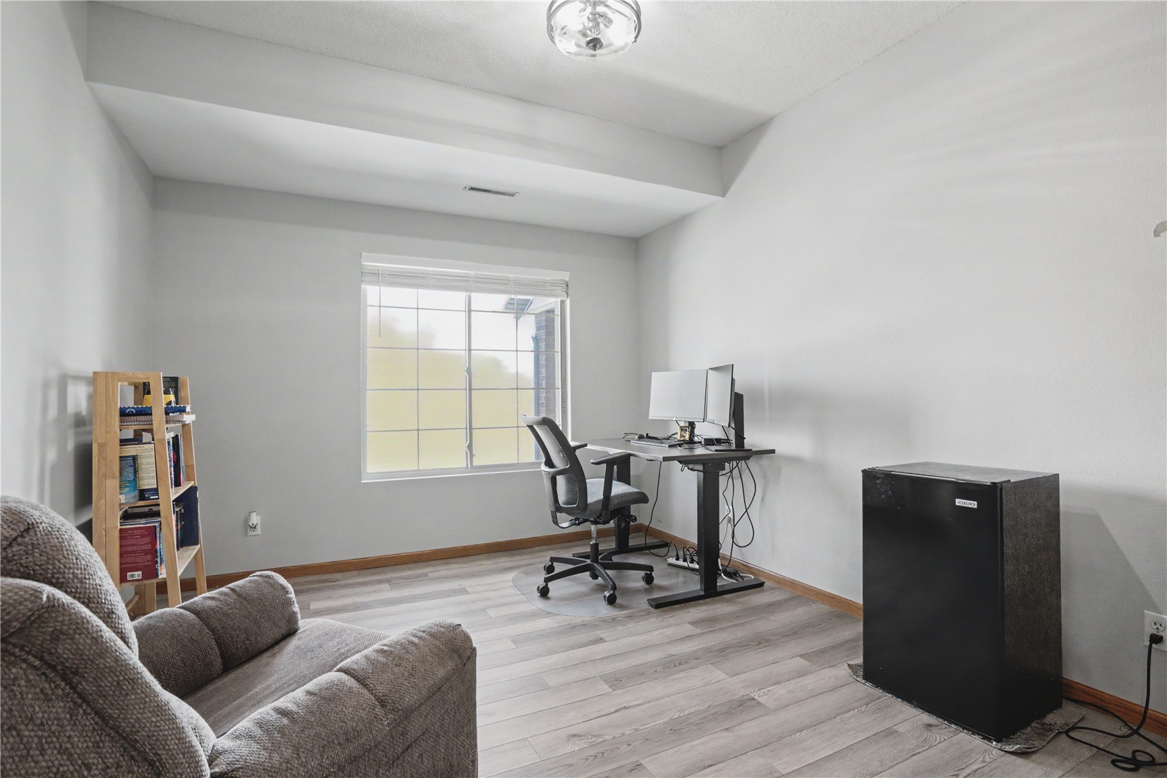250 Cimarron Drive Hiawatha IA 52233