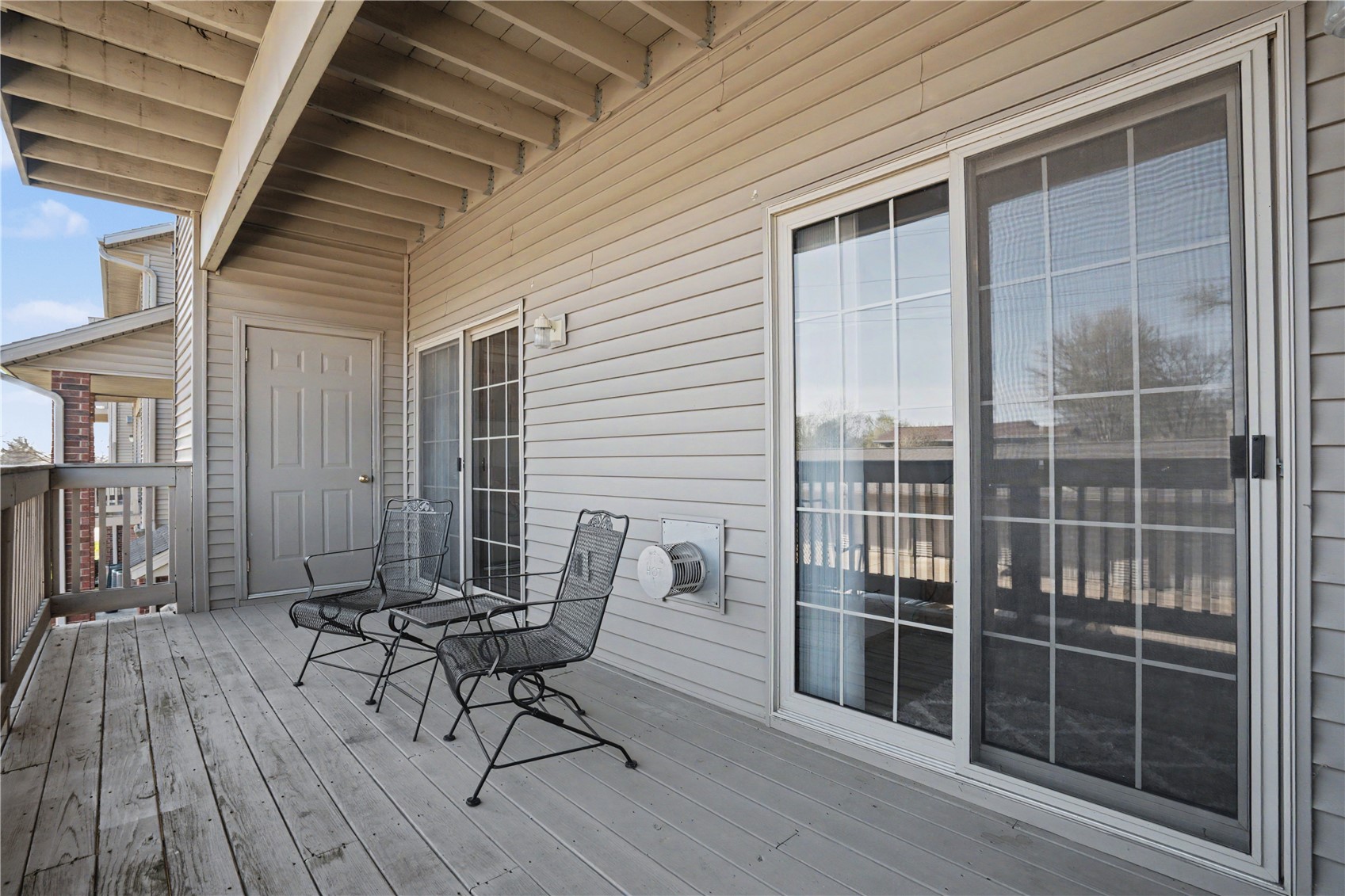 250 Cimarron Drive Hiawatha IA 52233