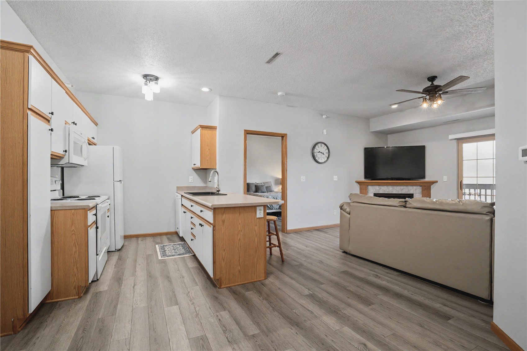 250 Cimarron Drive Hiawatha IA 52233