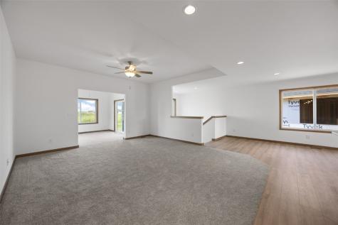 3032 Teton Street SW Cedar Rapids IA 52404