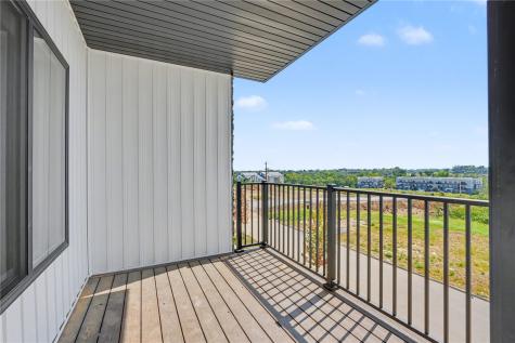 4428 Deer Creek Road Iowa City IA 52246