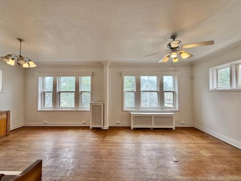 228 S Summit Street Iowa City IA 52240