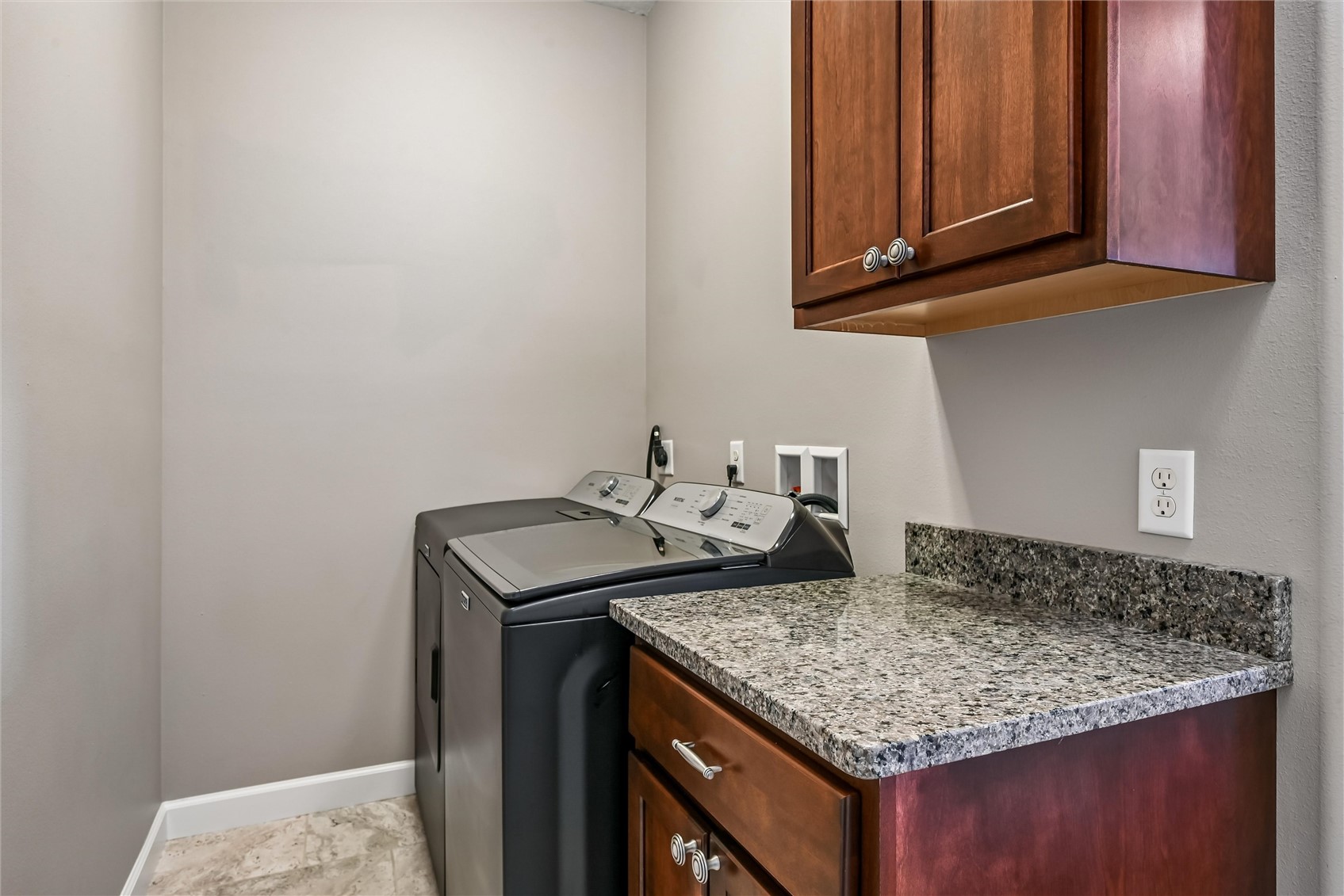313 13th Avenue SW Mt Vernon IA 52314