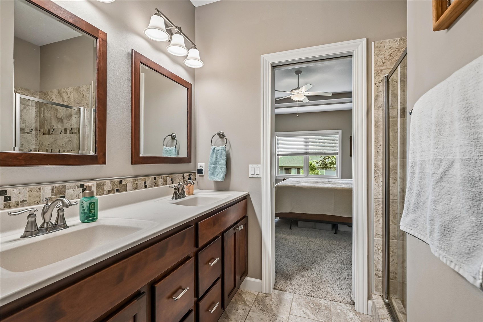 313 13th Avenue SW Mt Vernon IA 52314